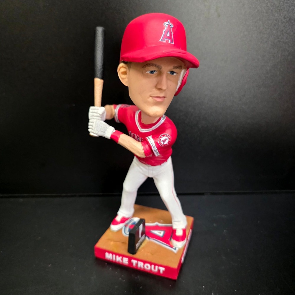 Angels Bobblehead Mike Trout Red 2016 MVP SGA Limited Edition 1 of 3 MLB